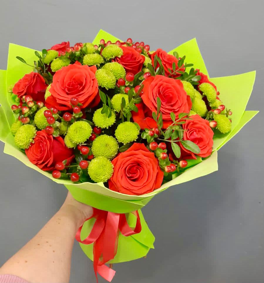 Букет цветов из: Хризантемы и Розы в Медвеженском