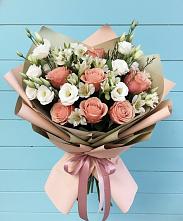 Букет цветов из:  Розы, Альстромерии и Лизиантусы в Медвеженском