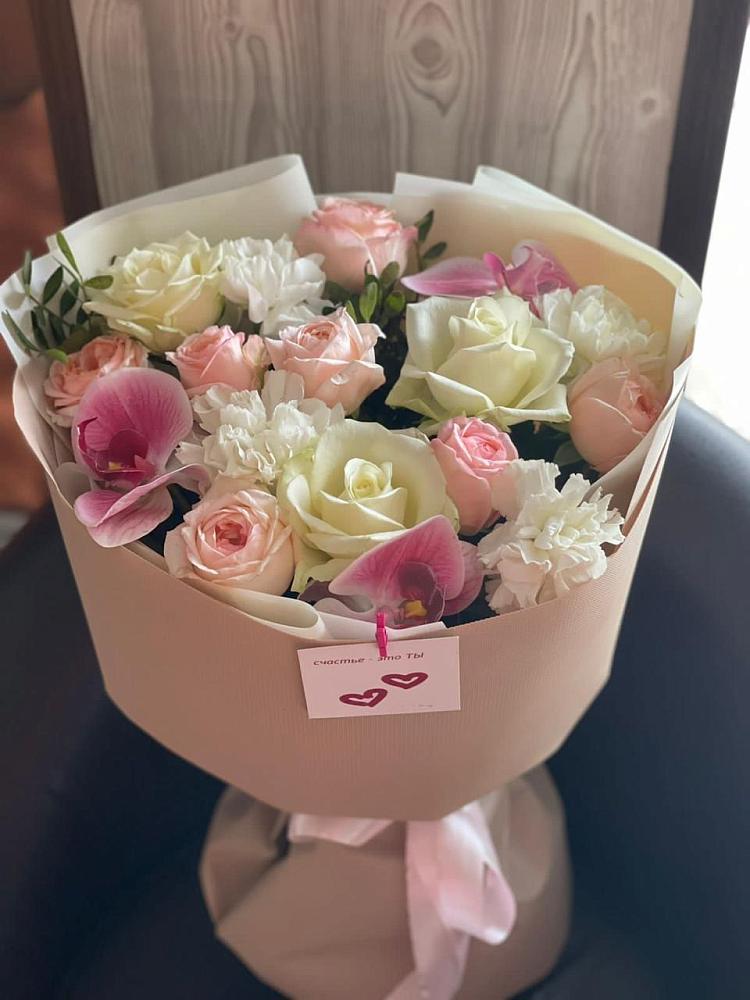 Букет цветов из: Орхидеи, Розы и Гвоздики в Медвеженском