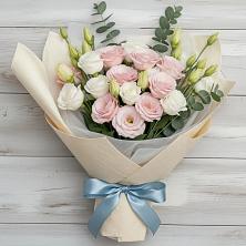 Букет цветов из:  Лизиантусы в Медвеженском