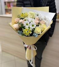 Букет цветов из:  Альстромерии, Розы и Хризантемы в Медвеженском