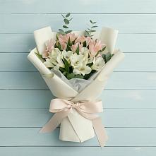 Букет цветов из:  Альстромерии в Медвеженском