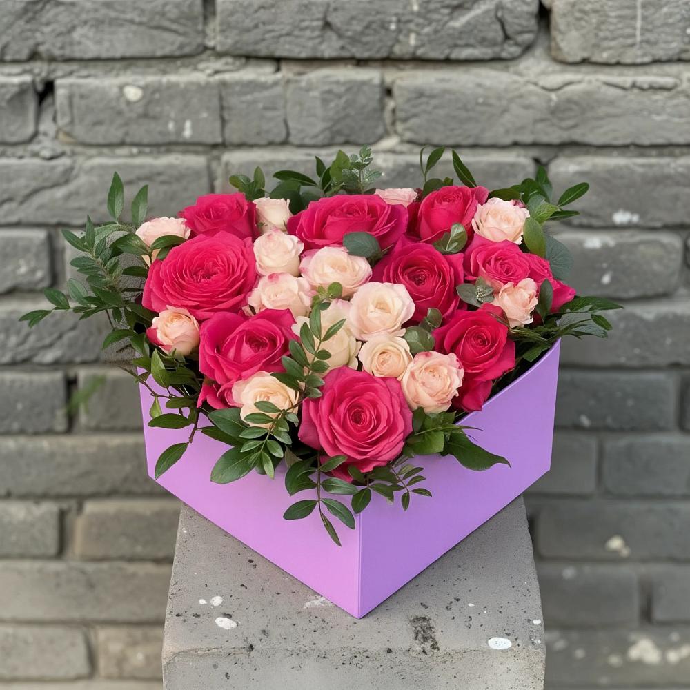 Цветочная композиция из Розы в коробке в Медвеженском