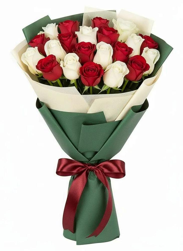 Букет Микс из красных и белых роз в Медвеженском