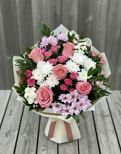 Букет цветов из:  Альстромерии, Гвоздики, Розы и Хризантемы в Медвеженском
