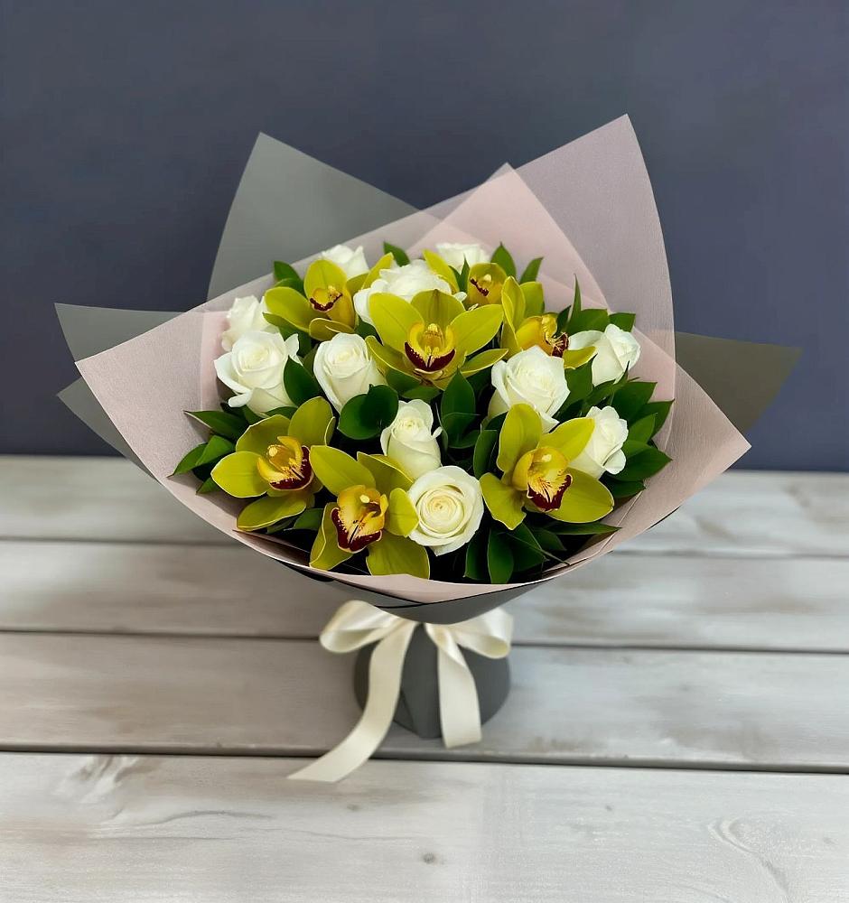 Букет цветов из: Орхидеи и Розы в Медвеженском