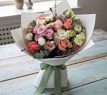 Букет цветов из:  Розы, Лизиантусы и Гвоздики в Медвеженском