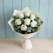 Букет Белые розы в Эвкалипте в Медвеженском