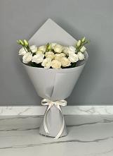 Букет цветов из:  Розы и Лизиантусы #REPLACE_PRED# Медвеженском